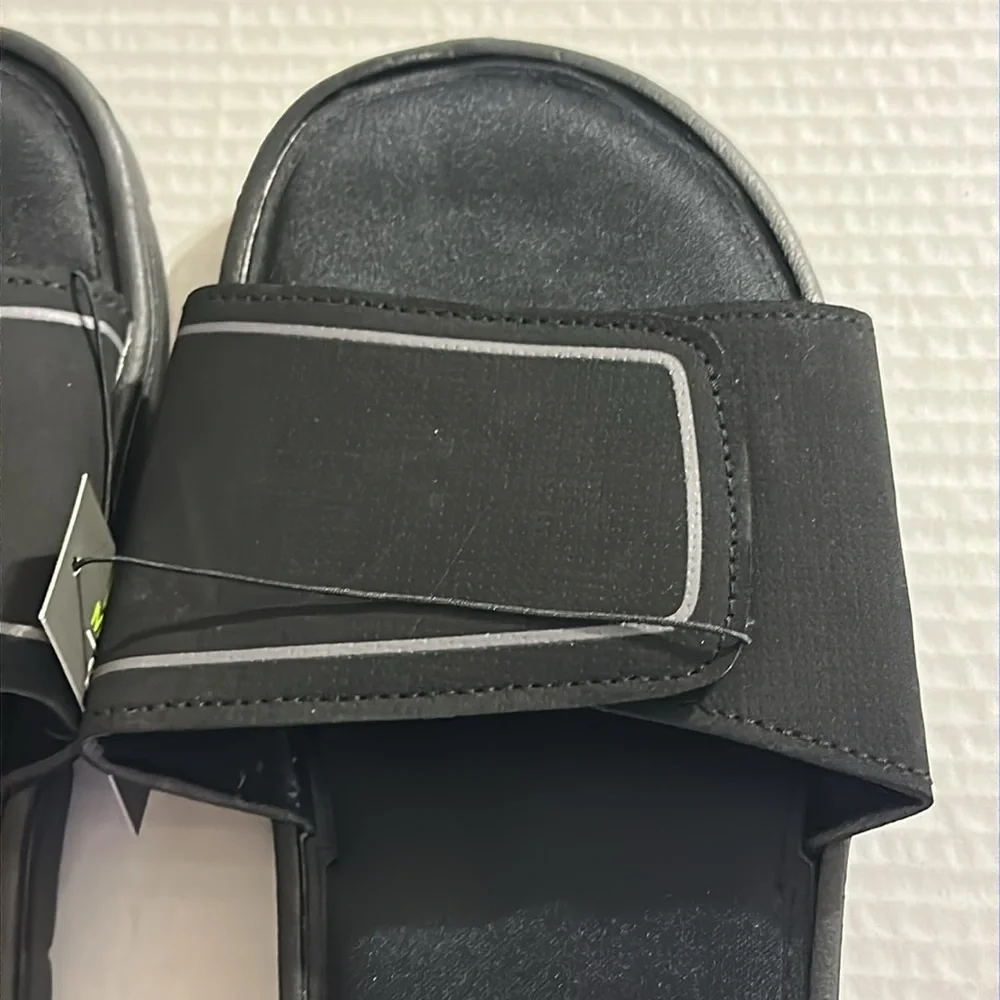 Men’s Revolution Slide Sandals Size Large 11/12‎ Memory Foam NEW